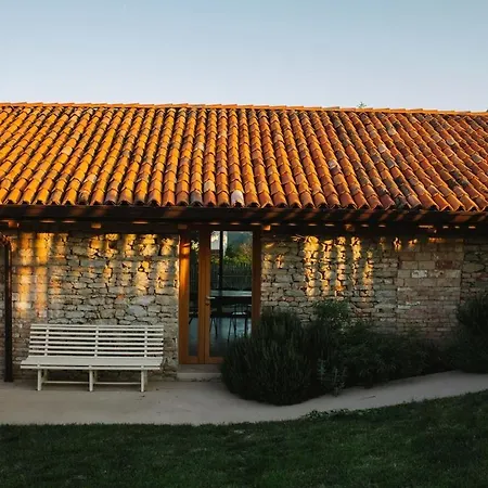 Cascina Otto Cossano Belbo